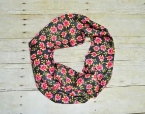 Baby Toddler pink and black roses infinity scarf, soft baby scarf, trendy baby scarf, roses baby scarf, infinity scarf