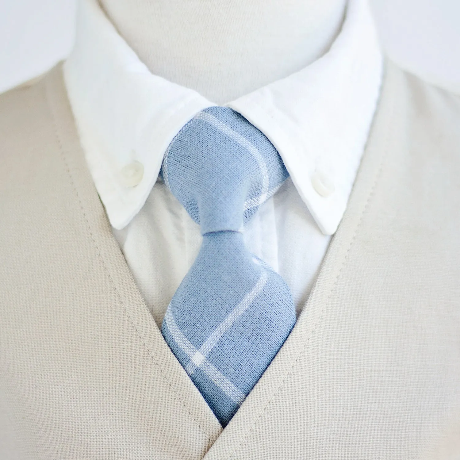 Boy's Bow Tie / Chambray Linen Window Pane