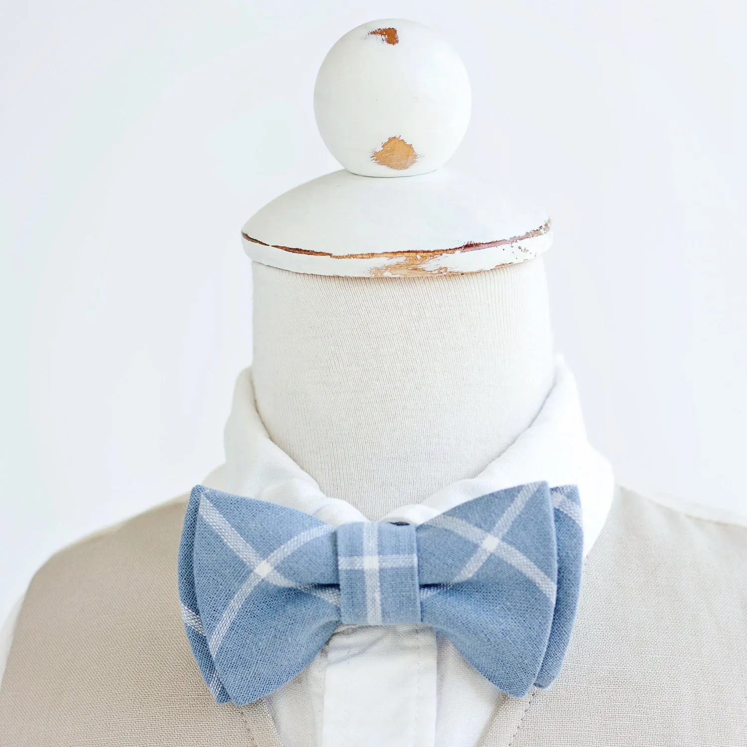 Boy's Bow Tie / Chambray Linen Window Pane