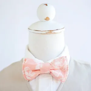 Boy's Bow Tie / Peach Toile