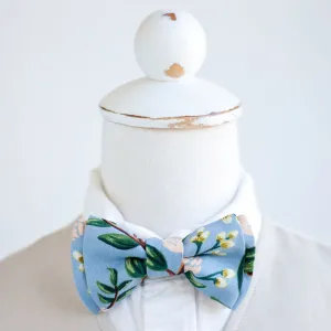 Boy's Bow Tie / Peonies In Dusty Blue