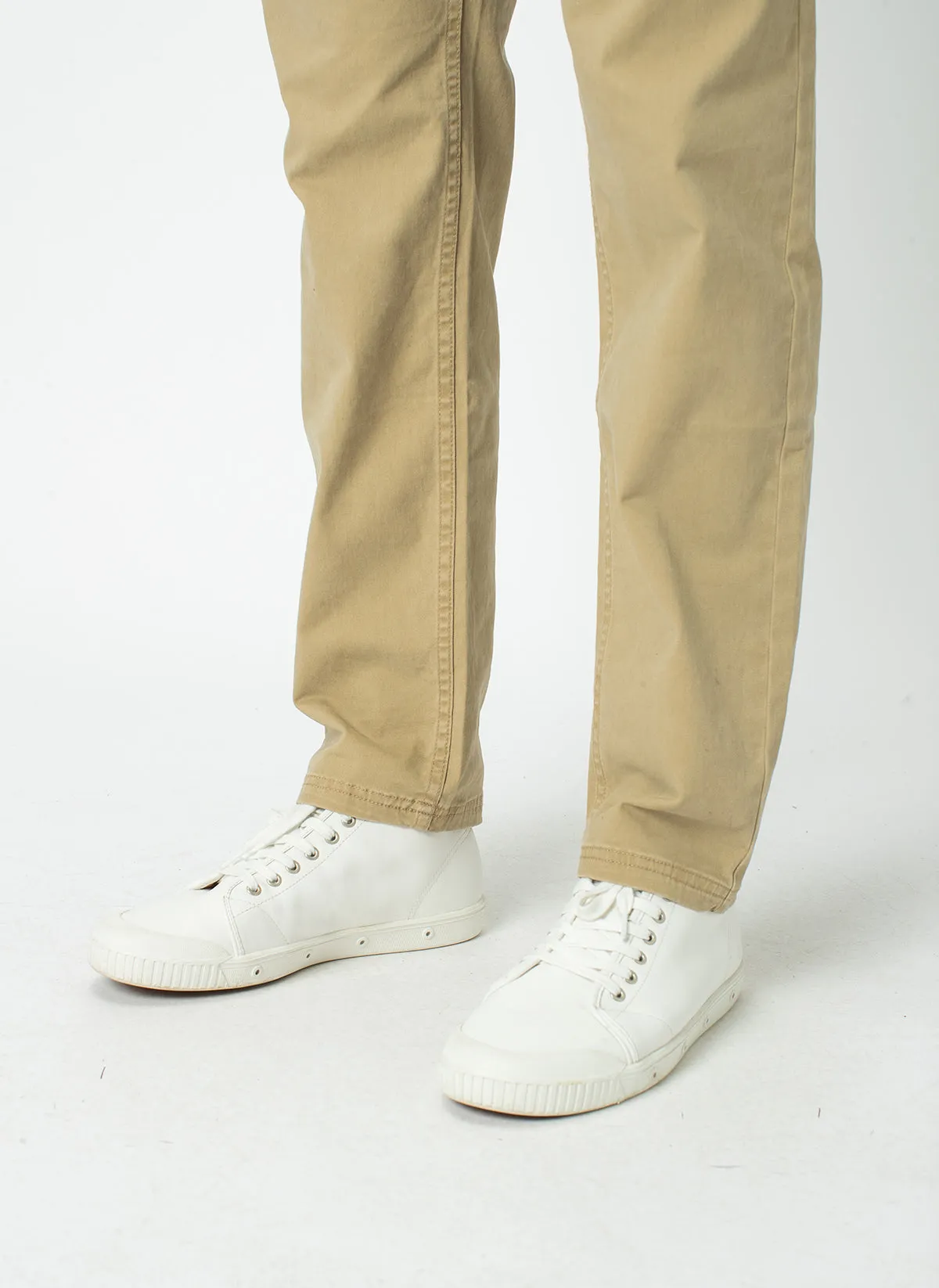 B.Relaxed Chino Tan