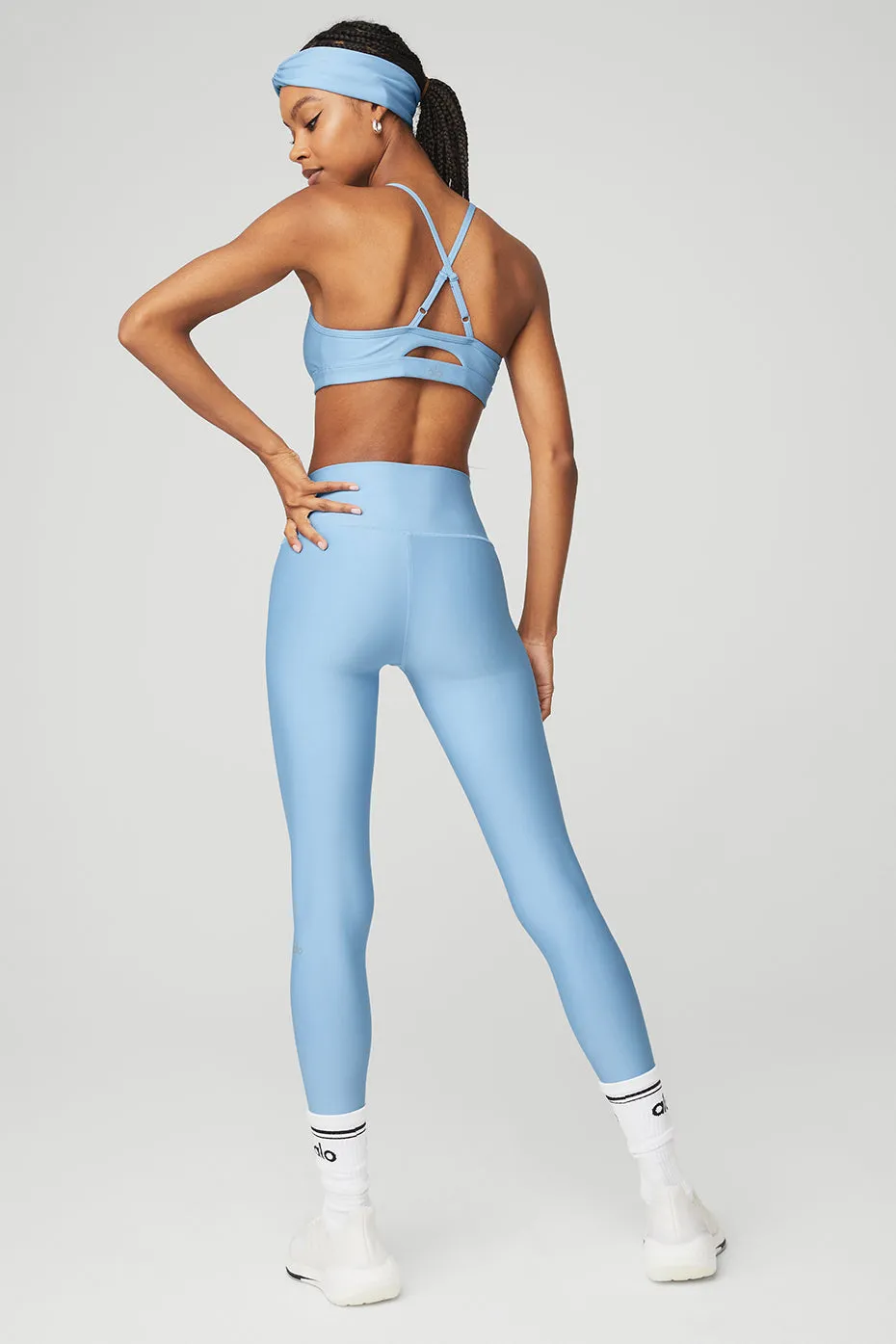 Intrigue Bra & High-Waist Airlift Legging Set