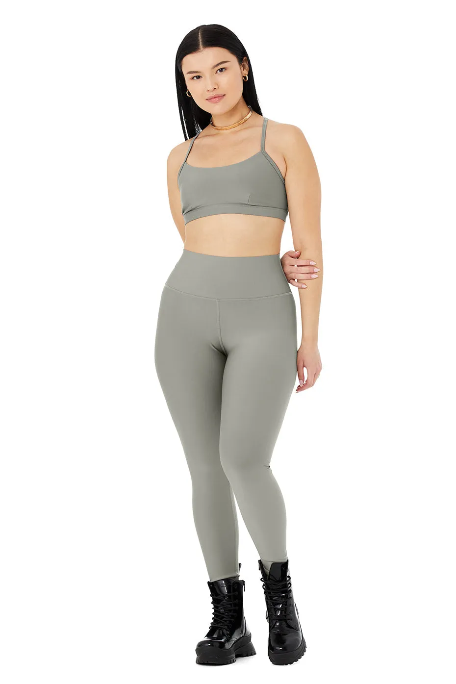 Intrigue Bra & High-Waist Airlift Legging Set