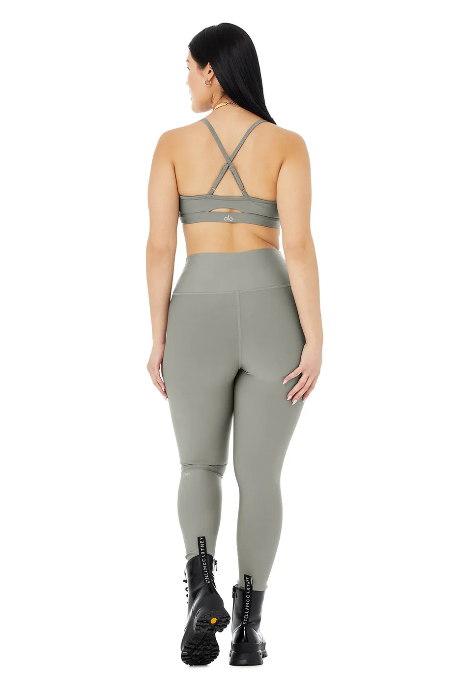 Intrigue Bra & High-Waist Airlift Legging Set