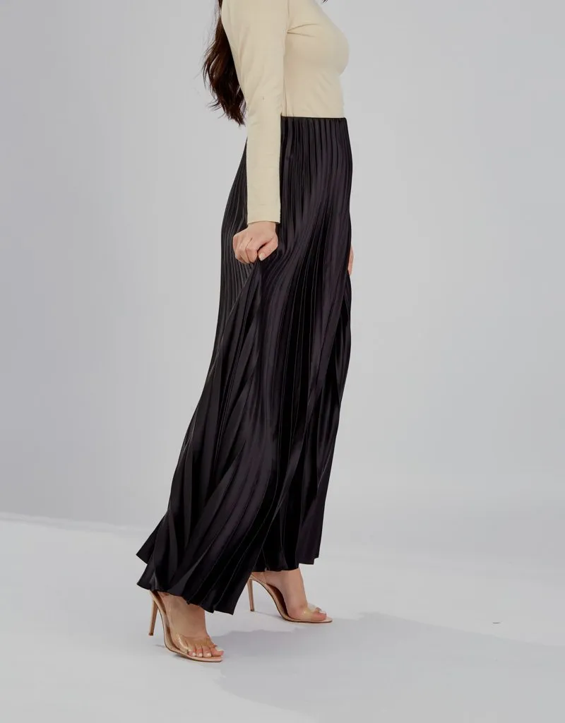 Jovial Pleat Skirt