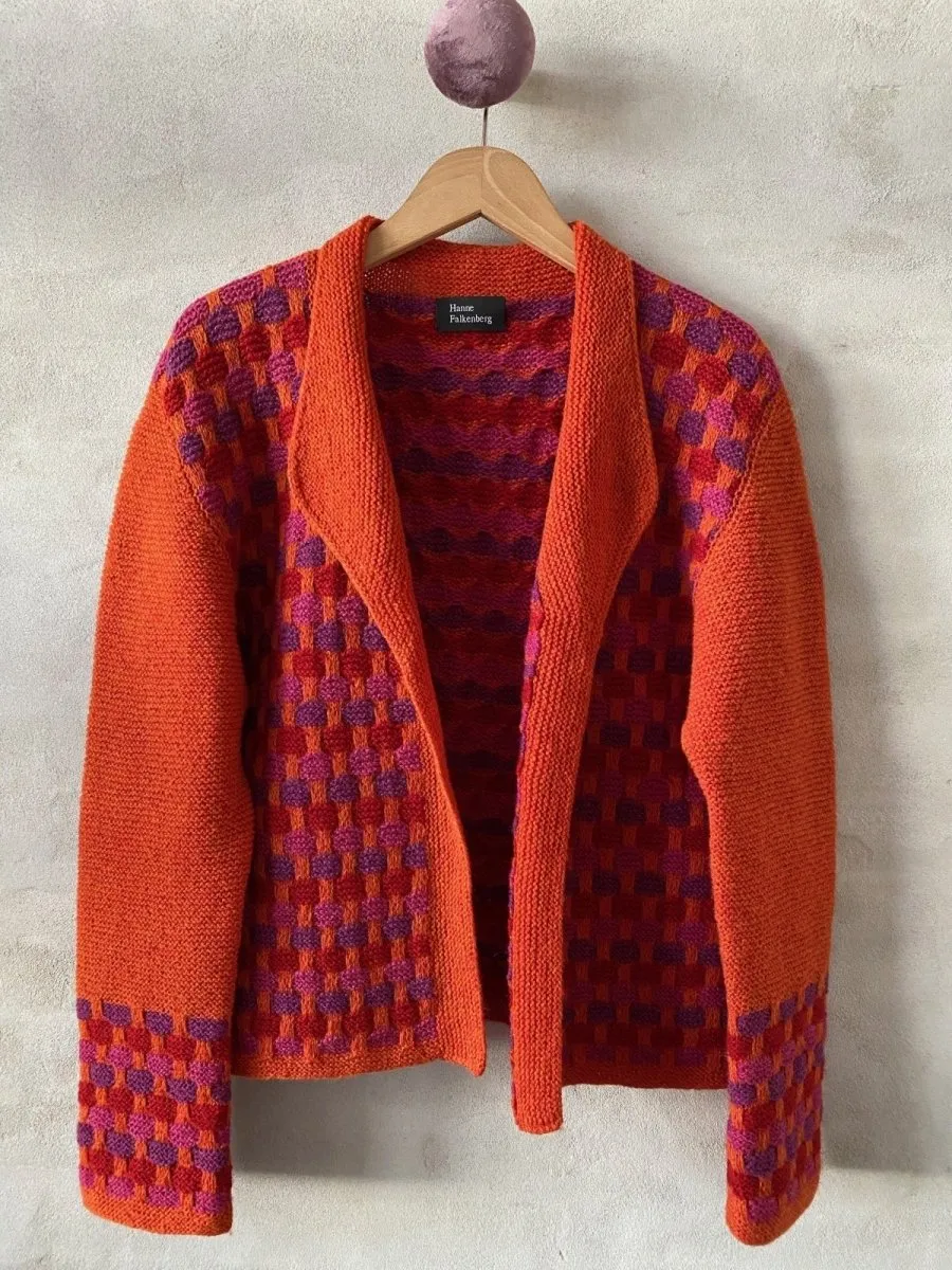 Napoli jacket by Hanne Falkenberg, No 20 knitting kit