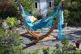 Nicaraguan Hammock with Eco-Friendly Bamboo Stand