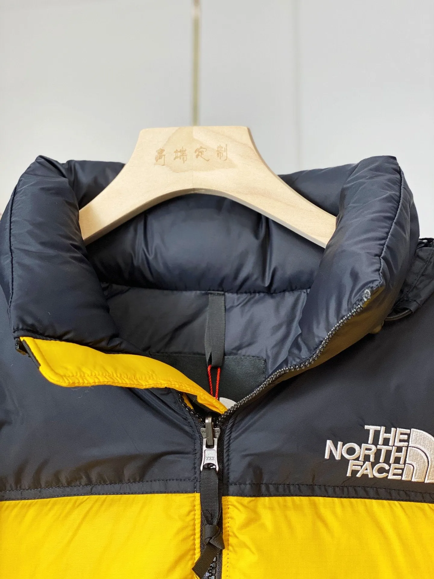 North Face-inspired 1996 Retro Nuptse Yellow Black Jacket