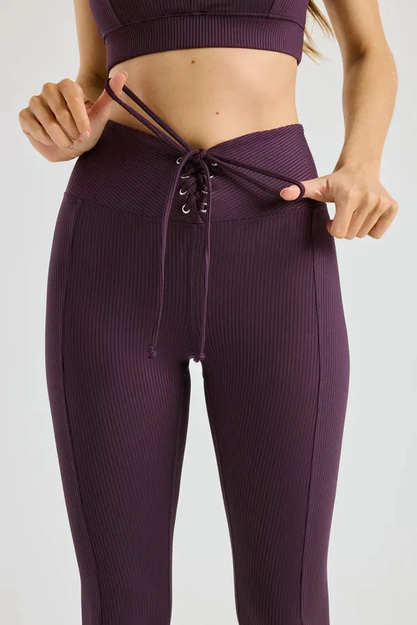 Ribbed Football Leggings in Deep Plum