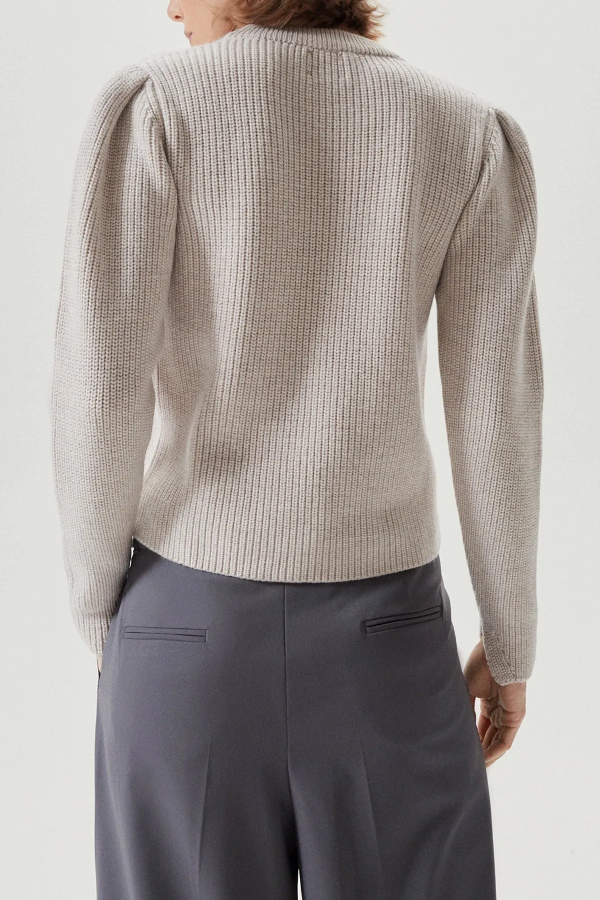 The Merino Wool Sweater With Pinces - Imperfect Version